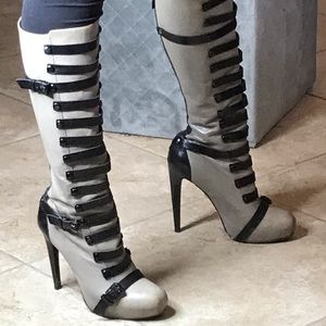 Lamb boot by Gwen Stephanie